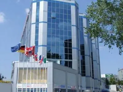 9 On Hotel Istanbul