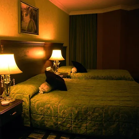 Hotel 9 On 4*
